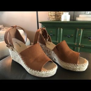 JustFab Espadrille Wedges - never been worn!
